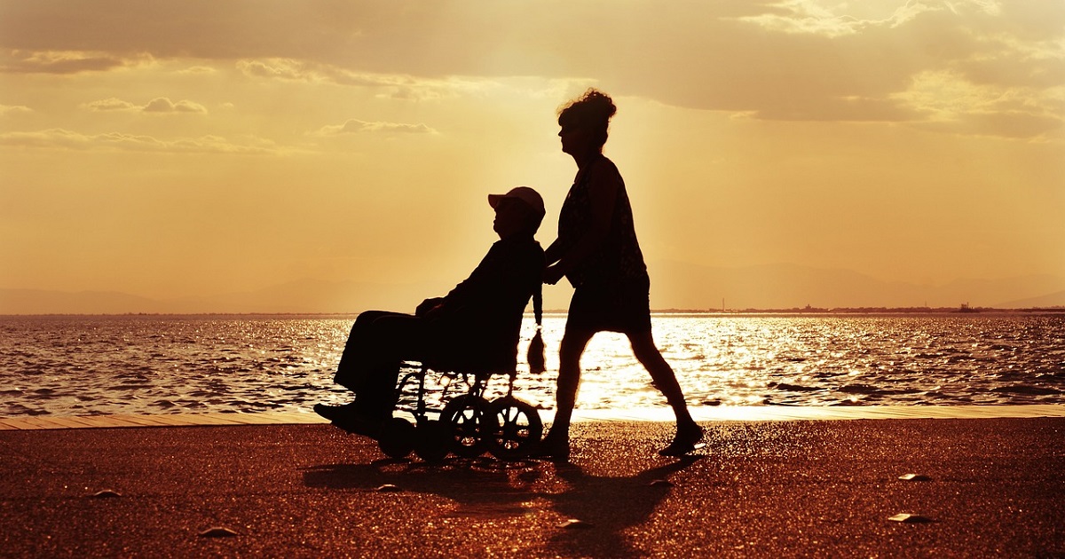 Caregiver familiari: il riconoscimento che ancora non arriva