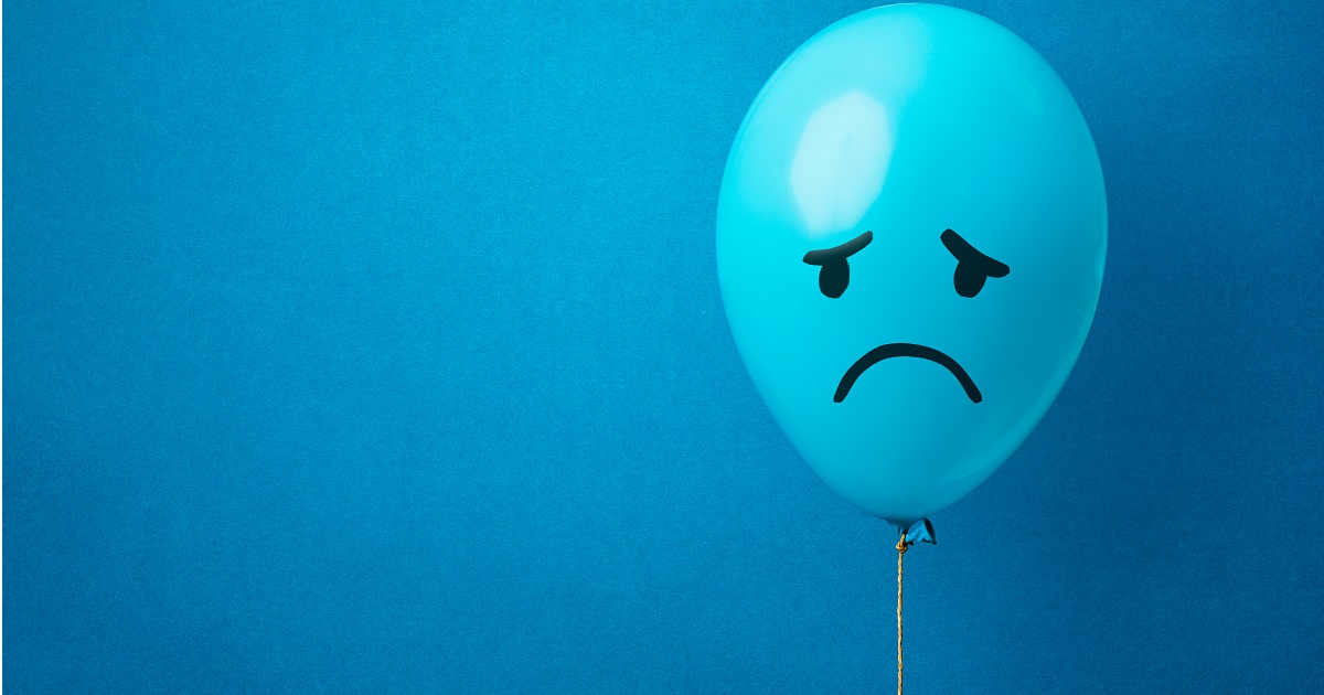 Che cos’è la smiling depression? La nuova depressione che colpisce nella società dove vincente equivale a felice