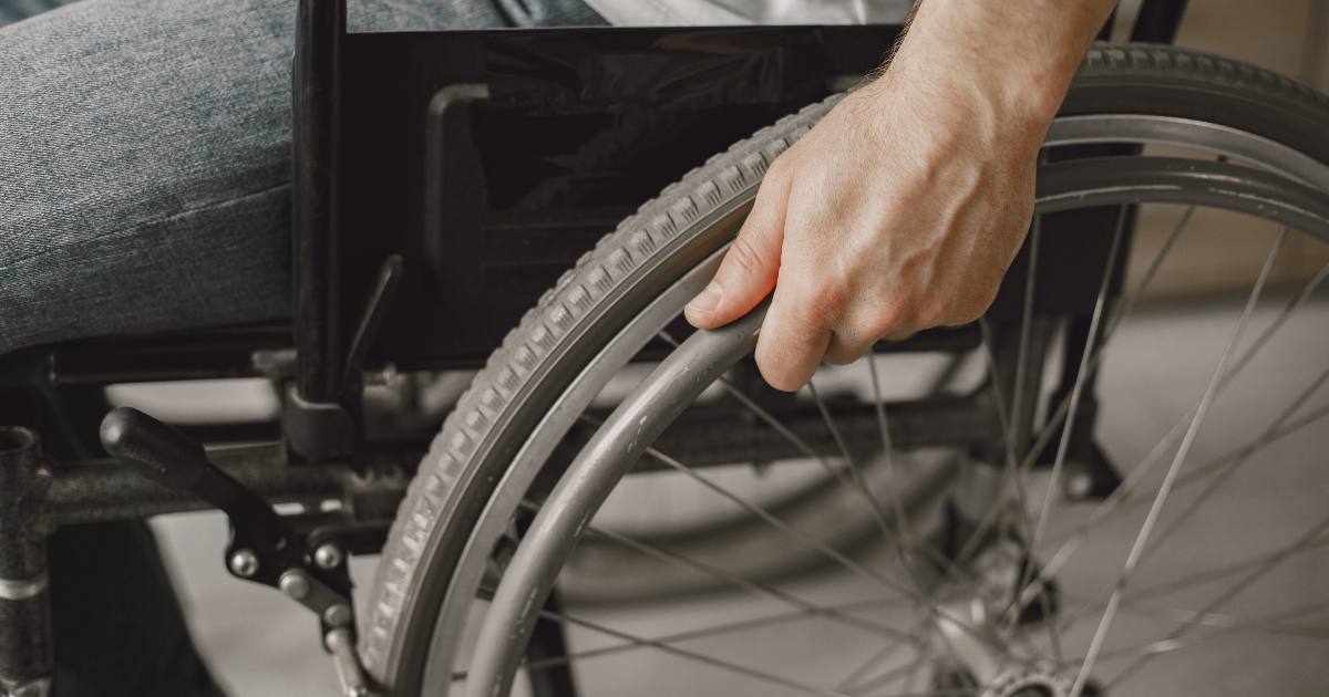Pisa. Fino a quando l’assistenza può superare l’abbandono? Il caso di un ragazzo disabile abbandonato dai genitori per 5 anni al Stella Maris