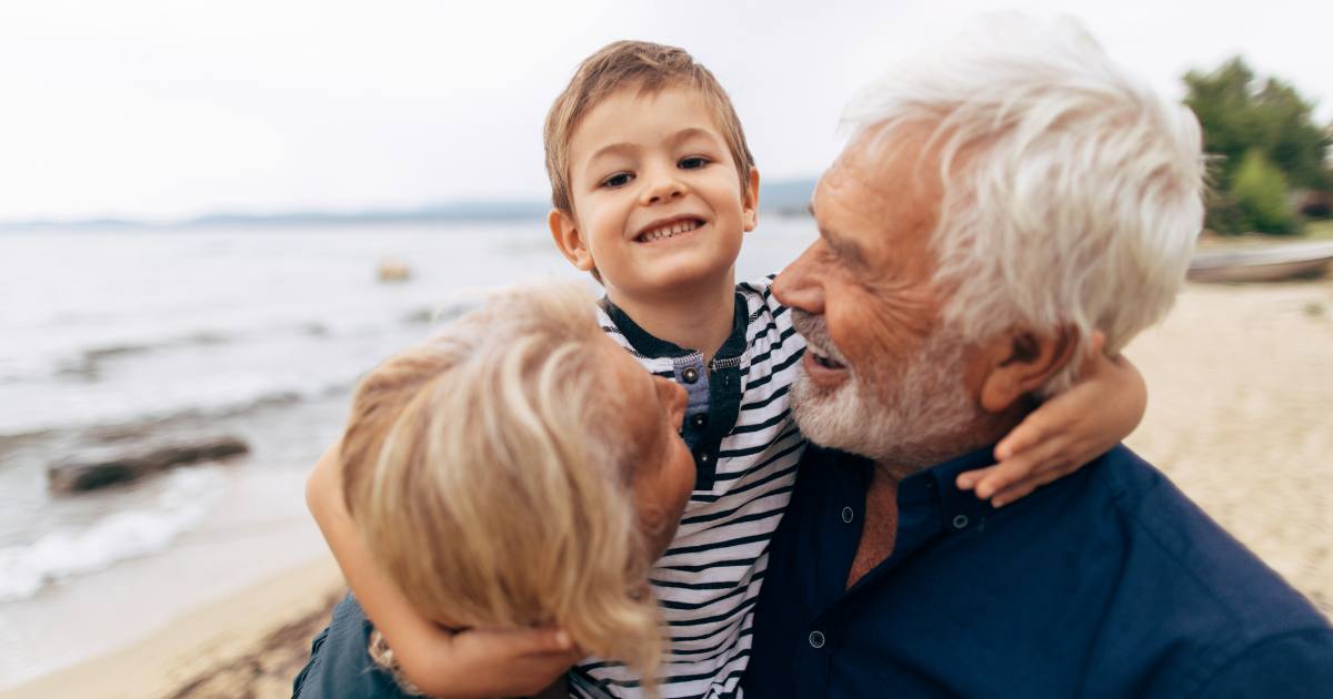 Quando i nonni devono mantenere i nipoti? L’intervento della Cassazione