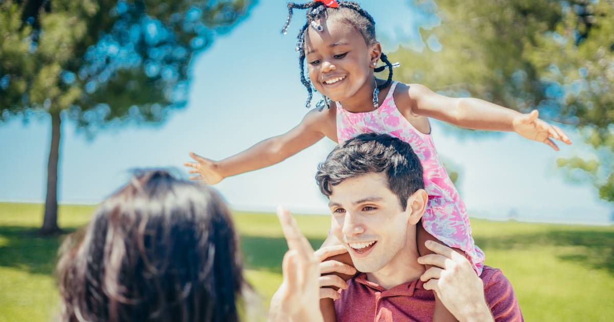 bambina in affido familiare