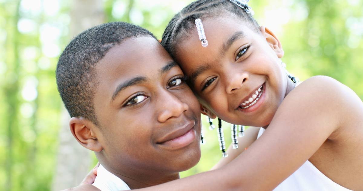 Affido familiare. Cosa significa accogliere una fratria