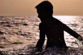 Bambini al mare: Quanto tempo dopo aver mangiato si può fare il bagno?. La guida per le vacanze serene