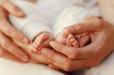 Italia. Le storie di Fame di Mamma. “La prima volta che ti abbiamo visto avevi una settimana, oggi hai 4 anni e corri nella chiesa dove la tua mamma si sta per sposare!”