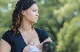 Vietato allattare in pubblico! Per il Comune di Milano il valore della maternità non è più universalmente condivisibile