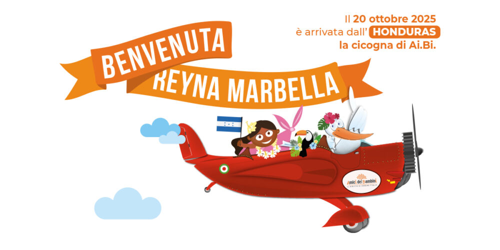La cicogna di Ai.Bi. Amici dei Bambini porta in Italia con l'Adozione Internazionale Reyna. Dall'Honduras