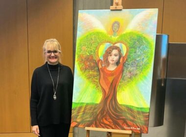 Tessandra Lo Cicero e il suo quadro Nuova Vita