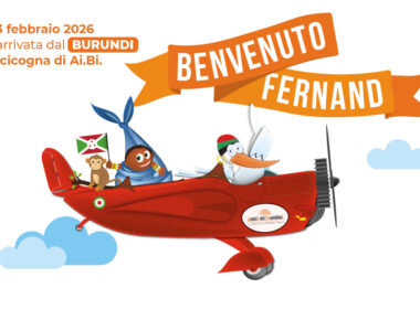 La cicogna di Ai.Bi. Amici dei Bambini torna dal Burundi portando il piccolo Fernand dai suoi nuovi genitori