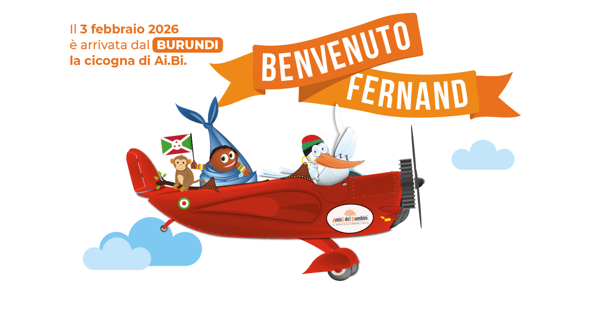 La cicogna di Ai.Bi. Amici dei Bambini torna dal Burundi portando il piccolo Fernand dai suoi nuovi genitori
