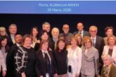 Una foto di gruppo dei partecipanti all'Assemblea degli Enti autorizzati che hanno presentato a Roma il manifesto adozione internazionale