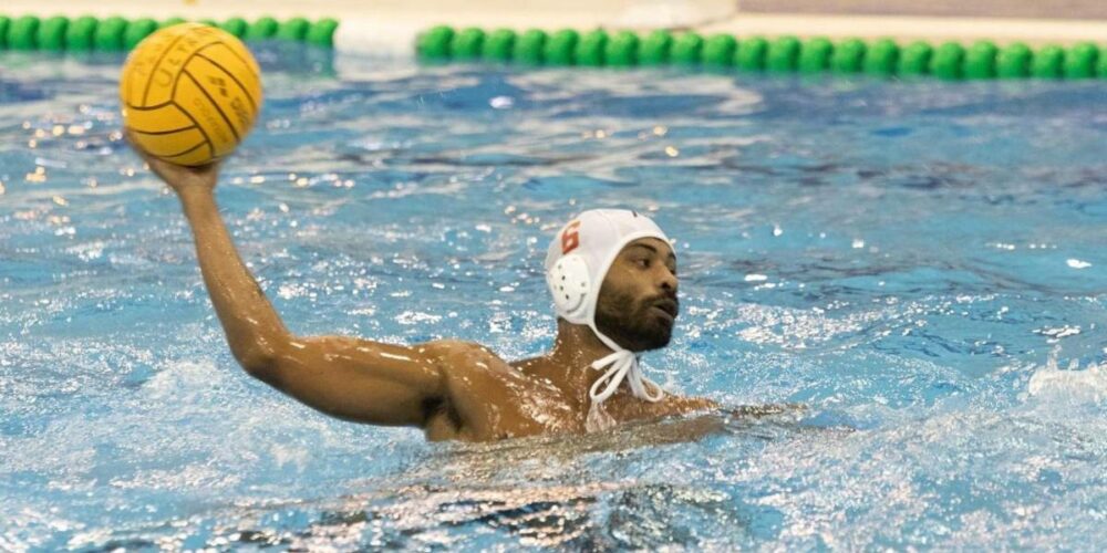 Daniel Gallozzi in azione durante una partita di pallanuoto con la Rari Nantes Salerno