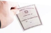 Carta d’identità cartacea, prorogata la validità oltre il 3 agosto, ma non per l’espatrio
