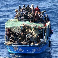 Profughi_Lampedusa200