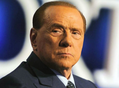 adozione internazionale, Berlusconi favorevole alla gratuità. Se andrà al governo un ministro sarà presidente CAI