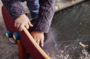 Più fondi dal governo per un numero maggiore di famiglie che mandano i bambini all'asilo nido