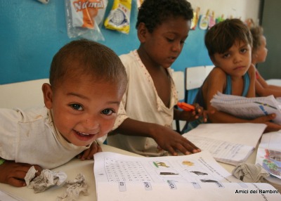 bambini perù