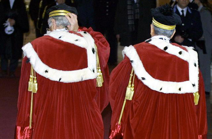 adozione, la Cassazione apre alla conoscenza delle origini, se la madre è morta