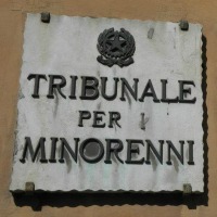 foto tribunale minori200