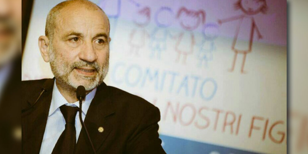 famiglia, Gandolfini contro il "falso in atto pubblico" del sindaco di Torino Appendino