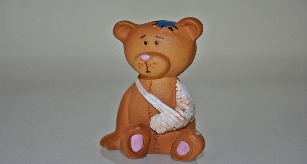 giocattolo da appendere per neonati e bambini a partire da 0 mesi ECCHY Giocattolo da appendere per bambini giocattolo da appendere per rafforzare il rapporto tra genitori e figli giraffa gialla