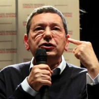 ignazio marino gay200