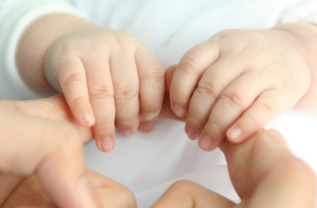 richiesta di famiglie per affido per molti bambini da 0 a 3 anni a Milano