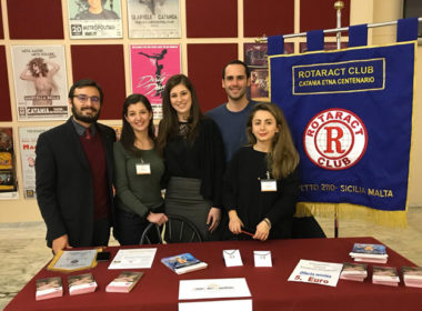 Il Rotaract di Catania al fianco di Ai.Bi. e di Lorella Cuccarini per la Campagna 'Non Toccatemi La Mamma'