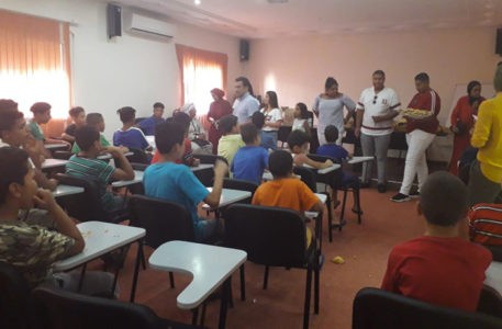 marocco. La visita al giardino esotico di Salè per i bambini del Centro Akkari