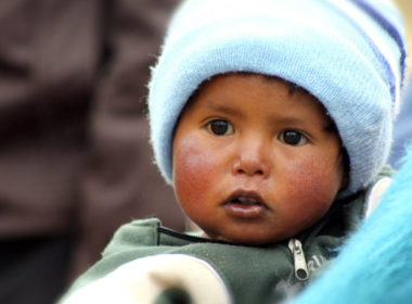 bolivia, Mariana come i suoi amici ha bisogno del sostegno a distanza per studiare e crescere!